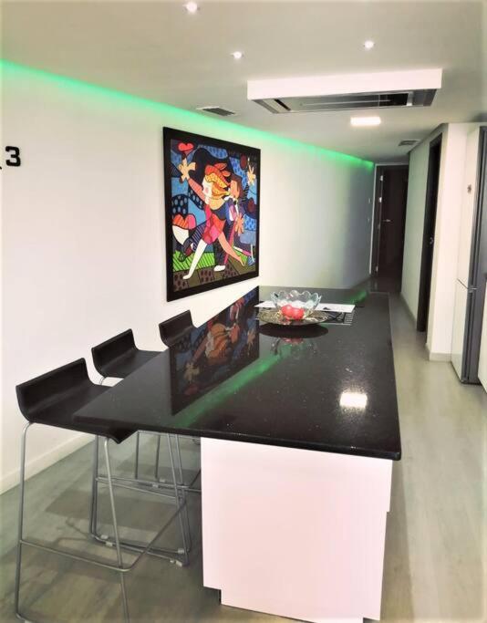 Apartamento Centro Rambla Alicante A Buitenkant foto