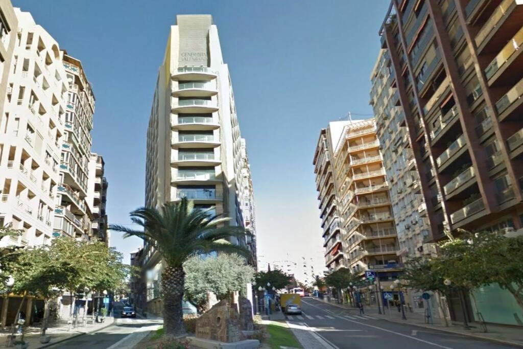 Apartamento Centro Rambla Alicante A Buitenkant foto