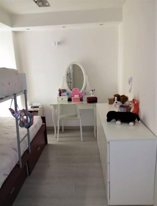 Apartamento Centro Rambla Alicante A Buitenkant foto